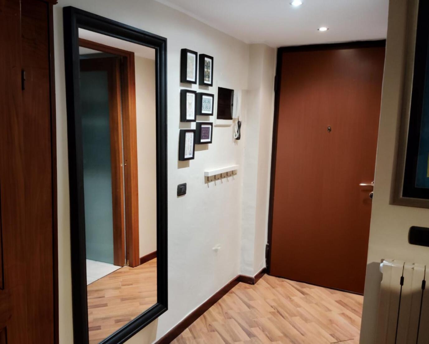 Vfh Stylish Boutique Apartment-City Center Μιλάνο Εξωτερικό φωτογραφία